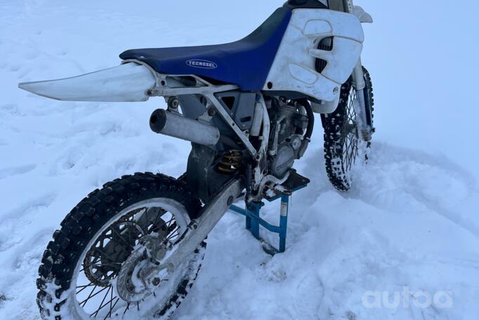Husqvarna CR 125