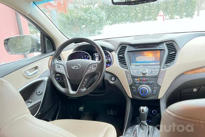 Hyundai Santa Fe DM Crossover 5-doors