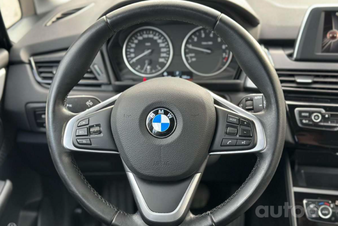 BMW 2 Series Active Tourer F45 Minivan