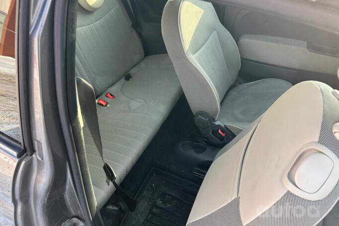 Fiat 500 2 generation Hatchback