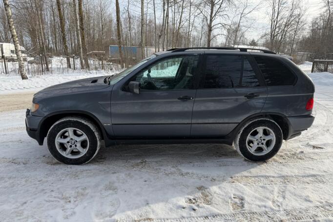 BMW X5 E53 Crossover