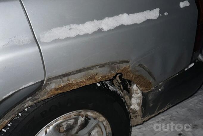 Subaru Forester 1 generation Crossover 5-doors