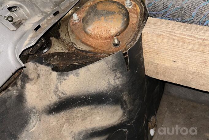 Subaru Forester 1 generation Crossover 5-doors