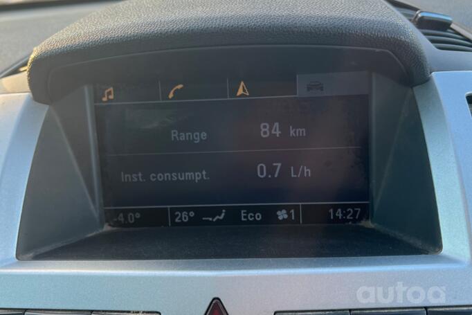 Opel Zafira B Minivan 5-doors