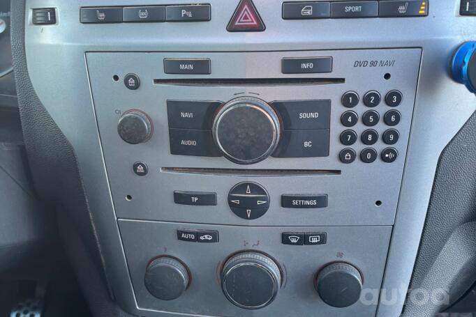 Opel Zafira B Minivan 5-doors