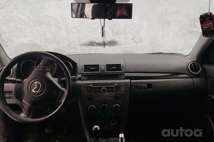 Mazda 3 BK [restyling] Hatchback 5-doors