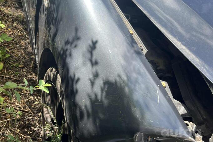 Lexus IS XE20 Sedan 4-doors