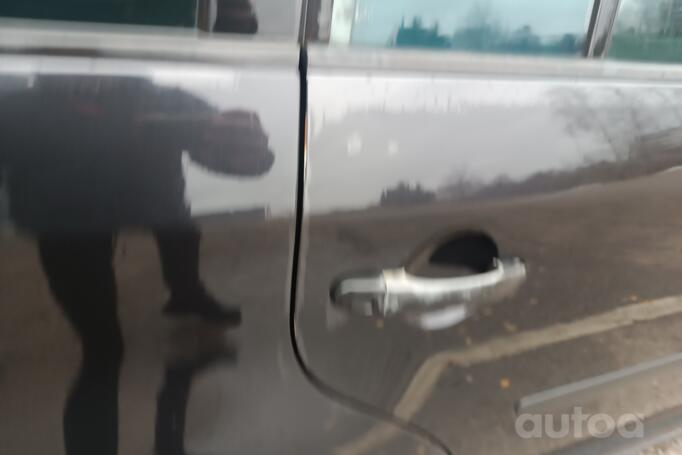 Volkswagen Touran 1 generation Minivan