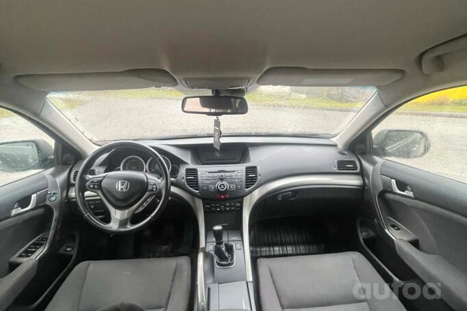 Honda Accord 8 generation Sedan 4-doors