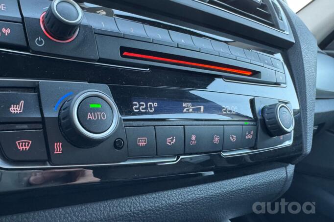 BMW 1 Series F20/F21 [restyling] Hatchback