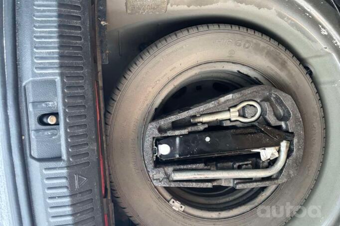 Volkswagen Polo 5 generation Hatchback 5-doors