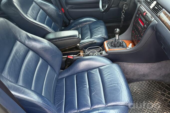 Audi A6 4B/C5 Sedan