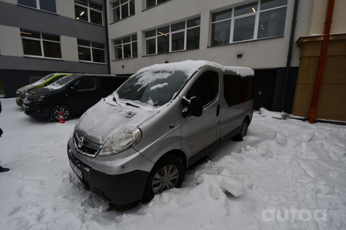 Opel Vivaro A [restyling] Combi minivan 4-doors