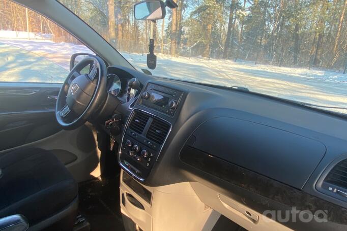 Dodge Grand Caravan