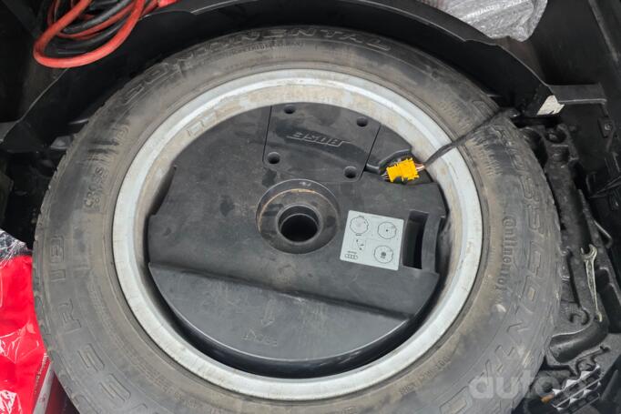 Audi Q7 4L Crossover