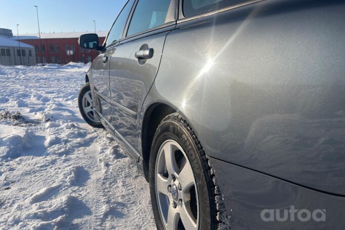 Volvo V50 1 generation [restyling]