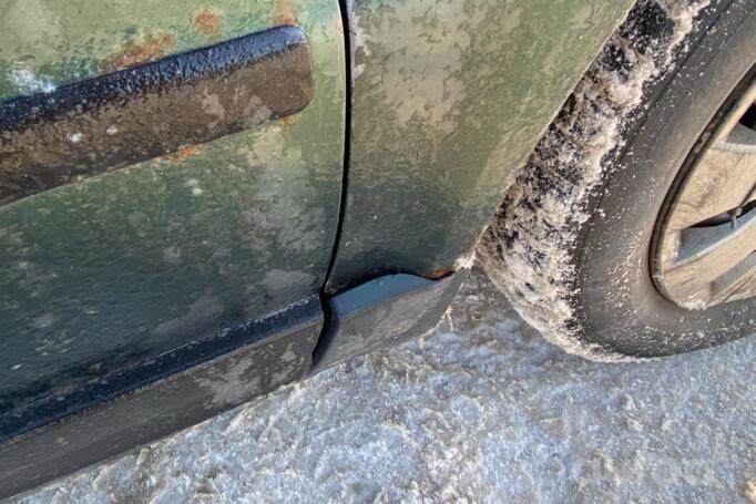 Volkswagen Passat B5 Sedan 4-doors