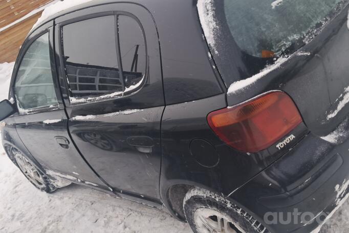 Toyota Yaris 1 generation [restyling]