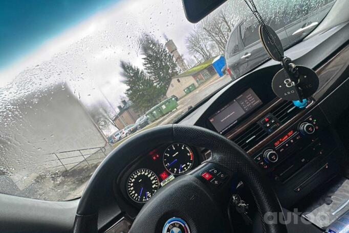 BMW 3 Series E90/E91/E92/E93 [restyling] Sedan