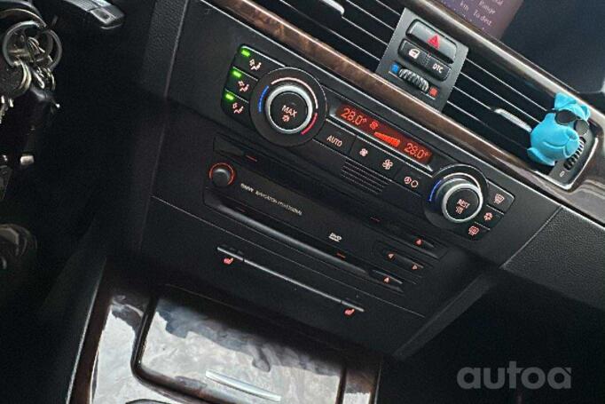 BMW 3 Series E90/E91/E92/E93 [restyling] Sedan