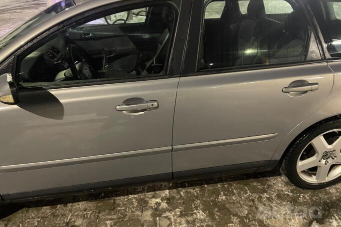 Volvo V50 1 generation wagon