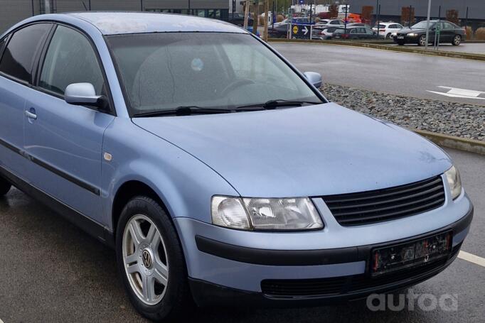 Volkswagen Passat B5 Sedan 4-doors
