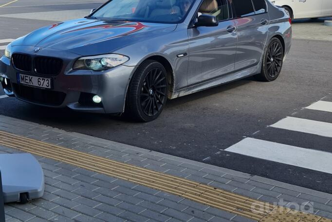 BMW 5 Series F07/F10/F11 Sedan