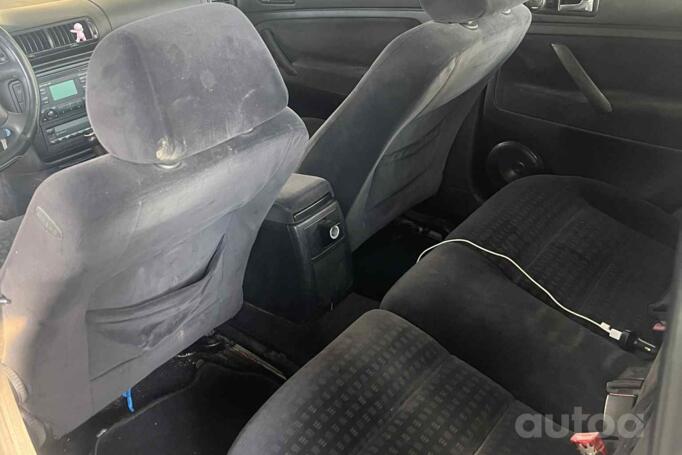 Volkswagen Passat B5.5 [restyling] wagon