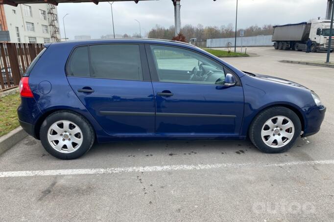 Volkswagen Golf 5 generation Hatchback 5-doors