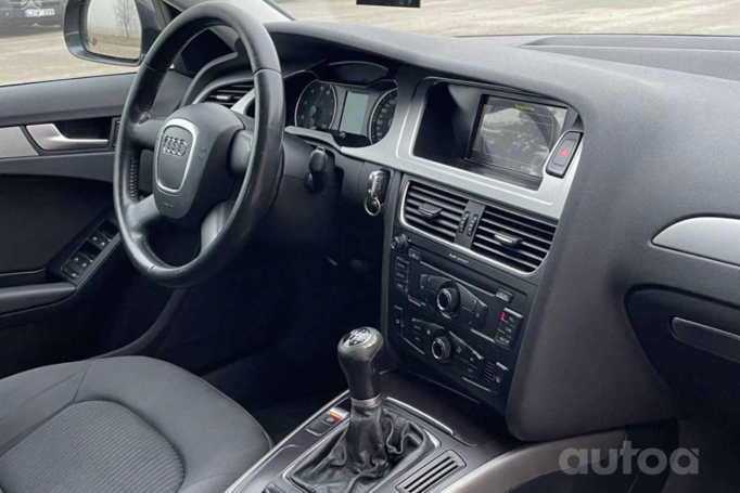 Audi A4 B8/8K wagon 5-doors