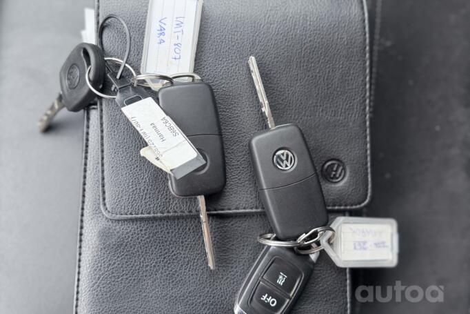 Volkswagen Amarok 1 generation [restyling] DoubleCab pickup