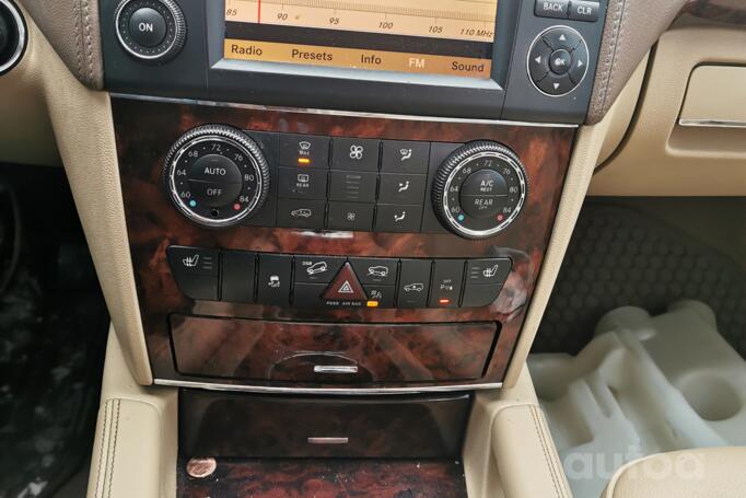 Mercedes-Benz GL-Class X164 [restyling] SUV 5-doors