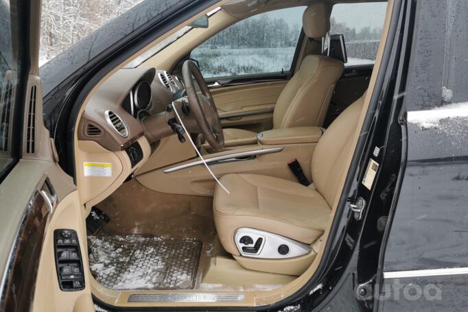 Mercedes-Benz GL-Class X164 [restyling] SUV 5-doors