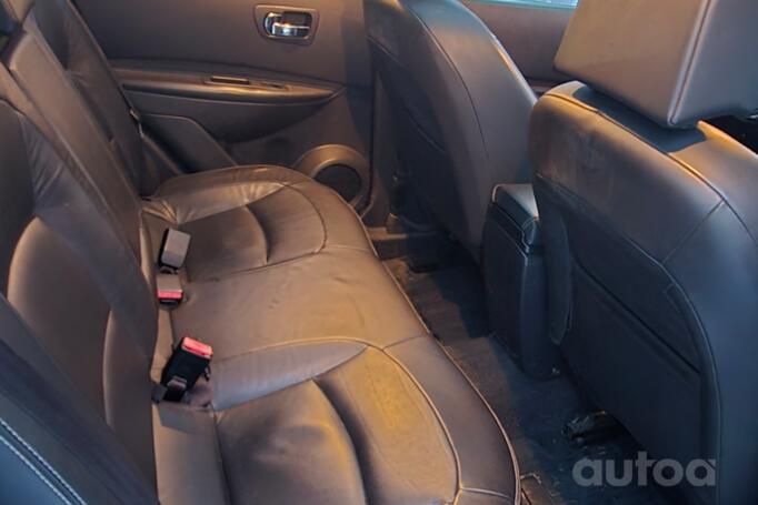 Nissan Qashqai 1 generation Crossover 5-doors