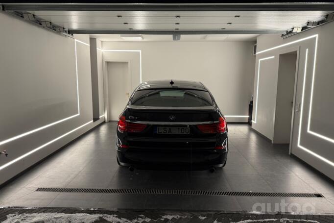 BMW 5 Series F07/F10/F11 Gran Turismo liftback