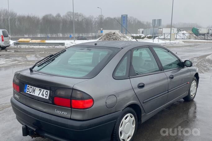 Renault Laguna 1 generation Liftback