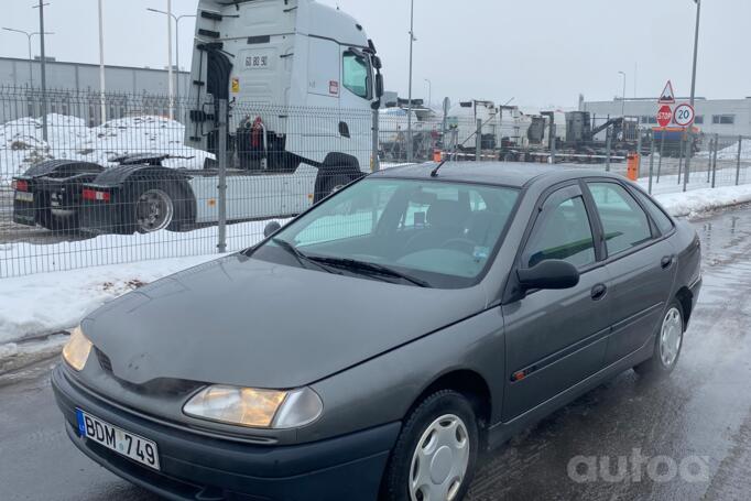 Renault Laguna 1 generation Liftback