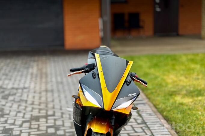 Yamaha YZF