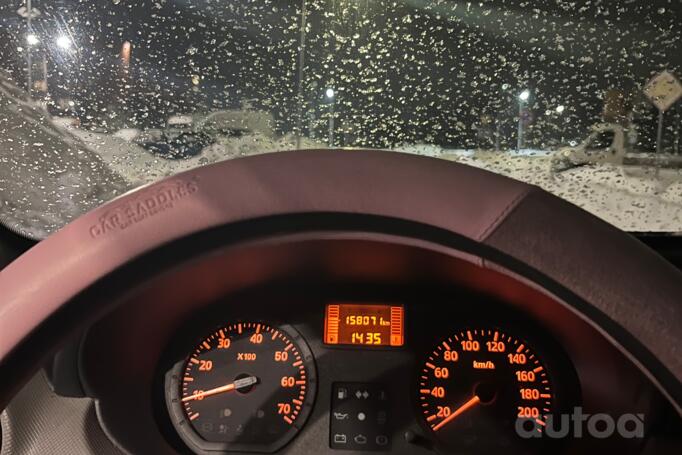 Dacia Sandero 1 generation Hatchback