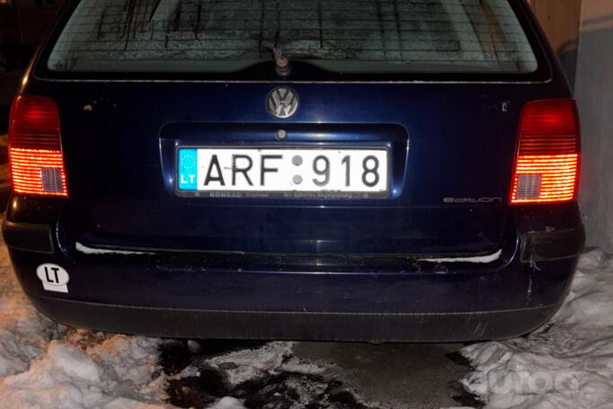 Volkswagen Passat B5 Sedan 4-doors