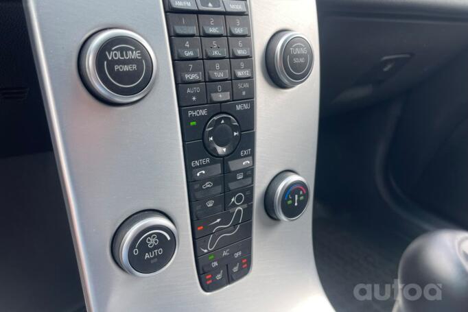 Volvo V50 1 generation [restyling]