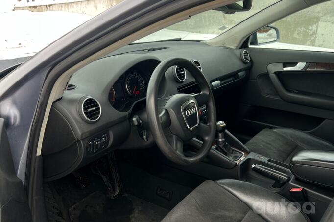 Audi A3 8P/8PA [restyling] Sportback hatchback 5-doors