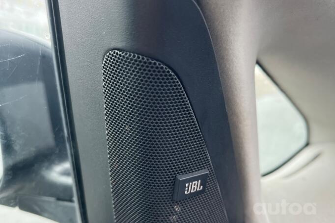 Toyota Prius 2 generation Hatchback