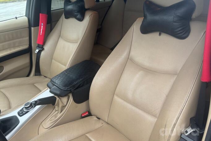 BMW 3 Series E90/E91/E92/E93 [restyling] Touring wagon