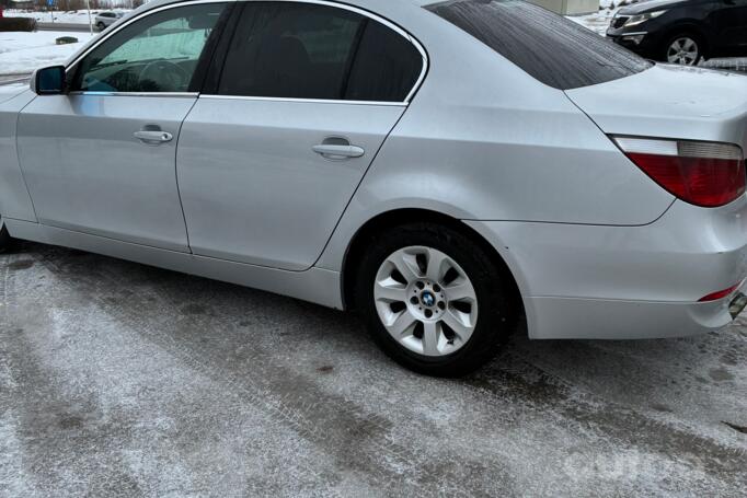 BMW 5 Series E60/E61 Sedan
