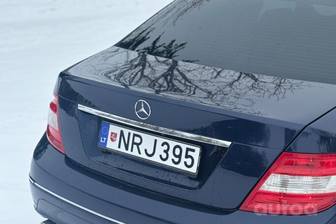 Mercedes-Benz C-Class W204/S204 Sedan