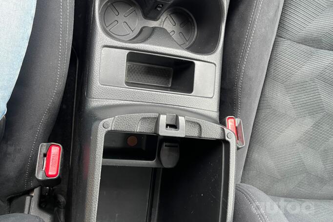 Nissan X-Trail T32 Crossover