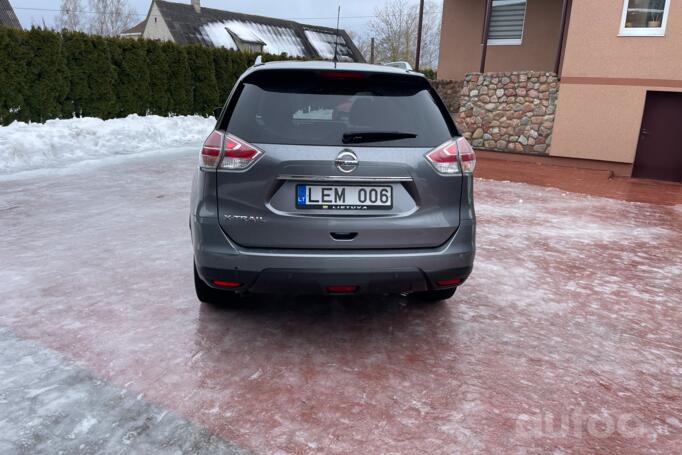 Nissan X-Trail T32 Crossover