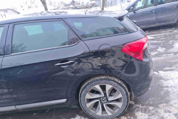 Citroen DS5