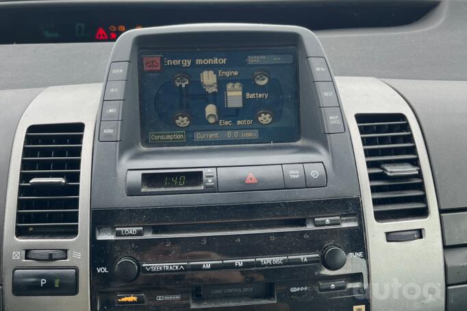 Toyota Prius 2 generation Hatchback